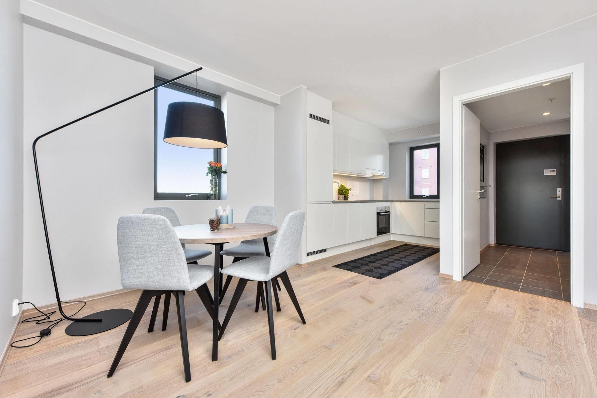 Forenom Serviced Apartments Oslo Majorstuen Bagian luar foto